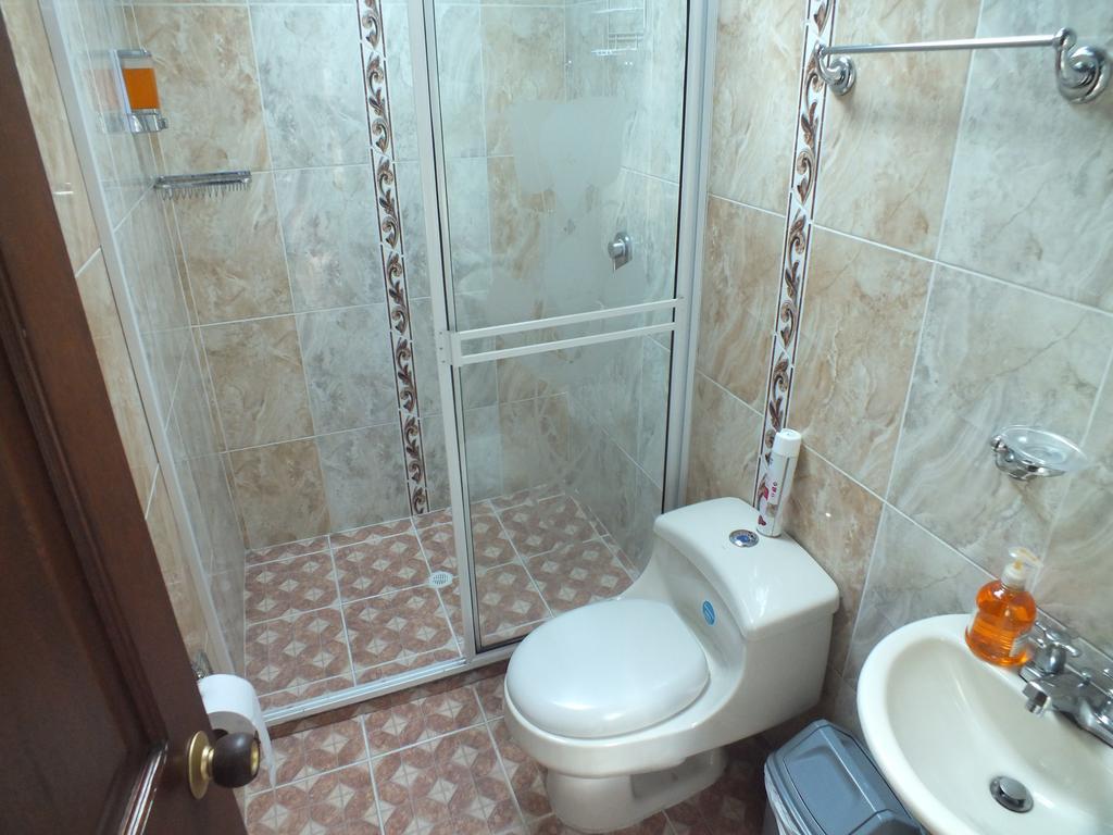 Hostal Casa Paraiso Medellín Exteriör bild