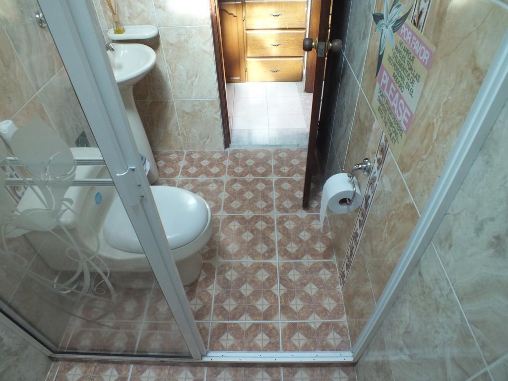 Hostal Casa Paraiso Medellín Exteriör bild